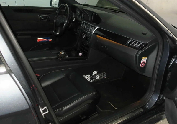 Mercedes-Benz Klasa E cena 14900 przebieg: 167162, rok produkcji 2010 z Kobyłka małe 67